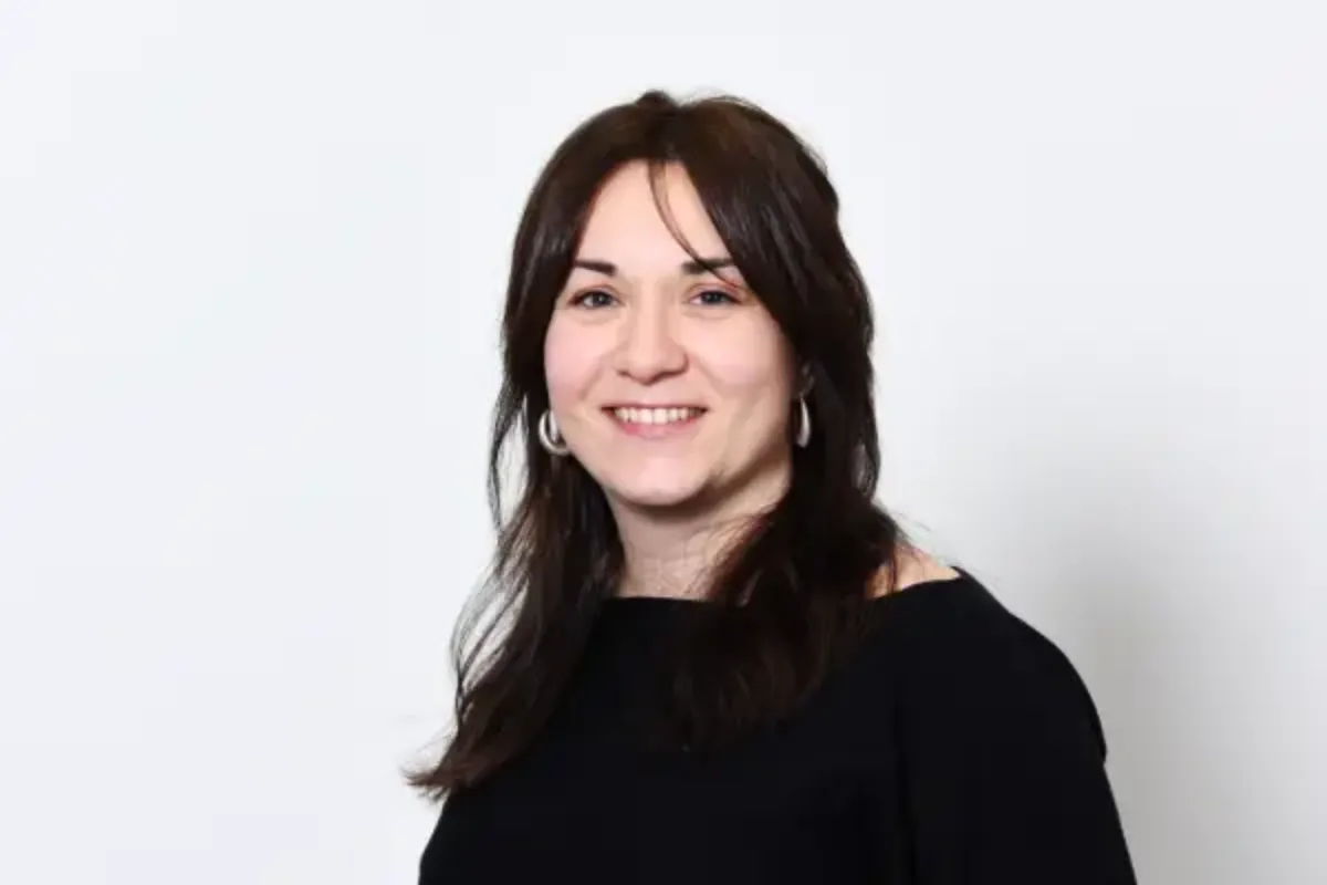 Portrait Nadia Grether, collaboratrice communication